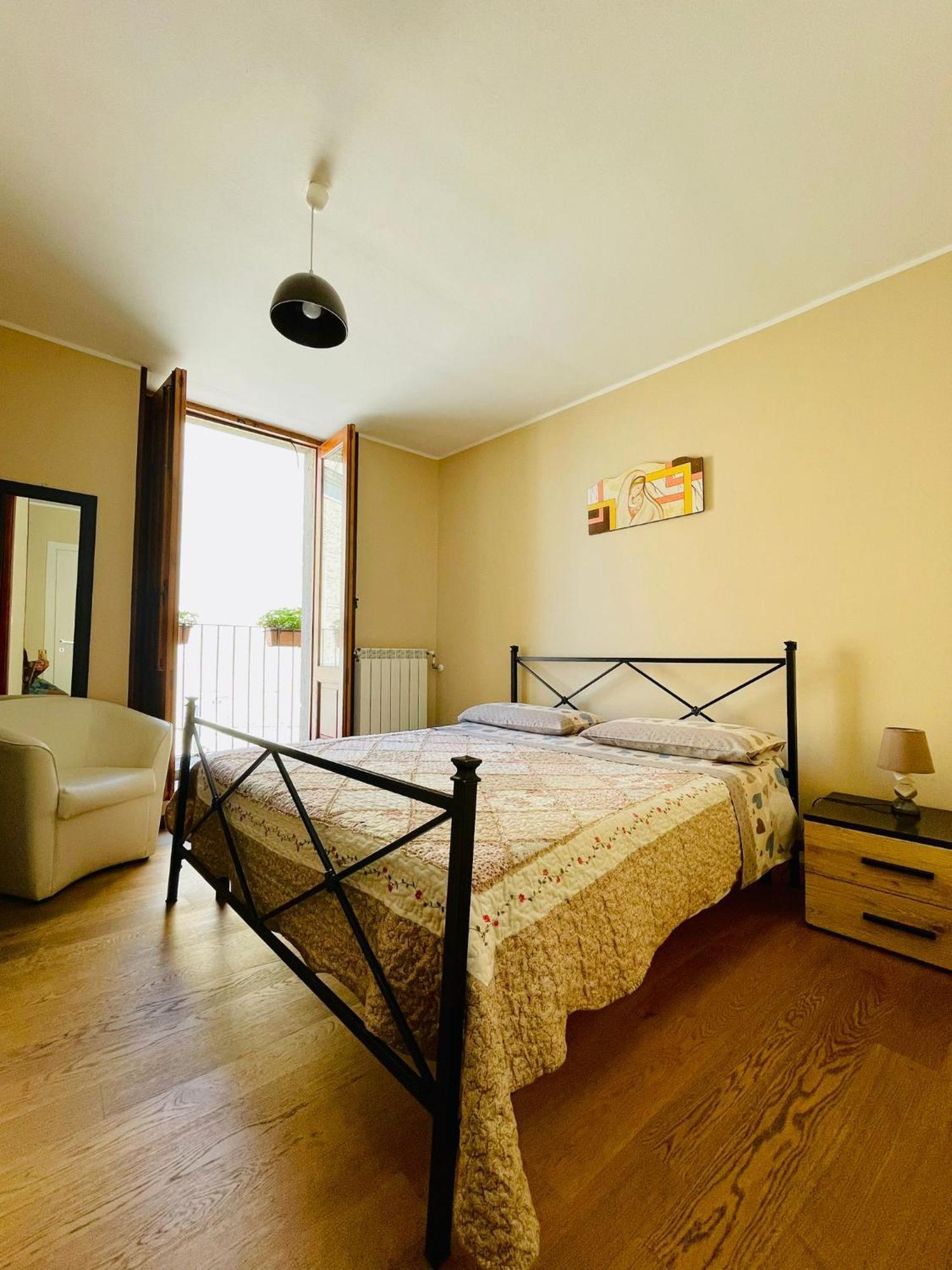 San Nicolo Holiday Home モンタルバーノ・エリコーナ エクステリア 写真