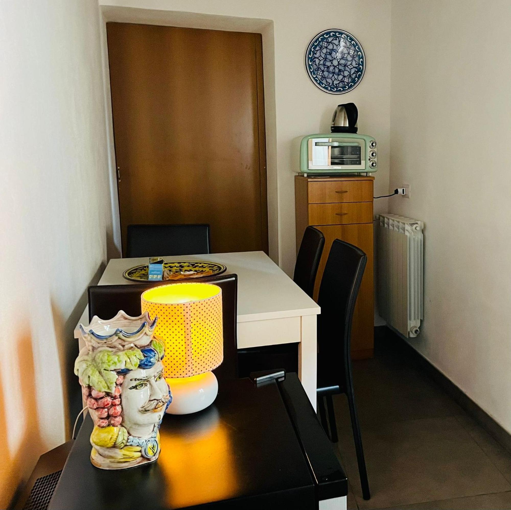 San Nicolo Holiday Home モンタルバーノ・エリコーナ エクステリア 写真